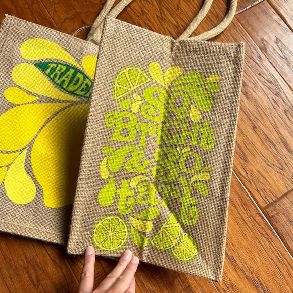 Trader Joe’s Lemon and Lime Jute Bag NWT - Picture 4 of 6